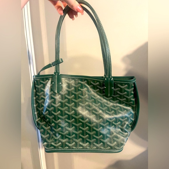 10/10 condition Goyard mini tote - Picture 2 of 5